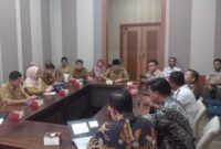 Sekdakab Dharmasraya, H. Adlisman hadir dalam FGD rencana peluncuran Call Center 112. (Pemkab Dharmasraya)