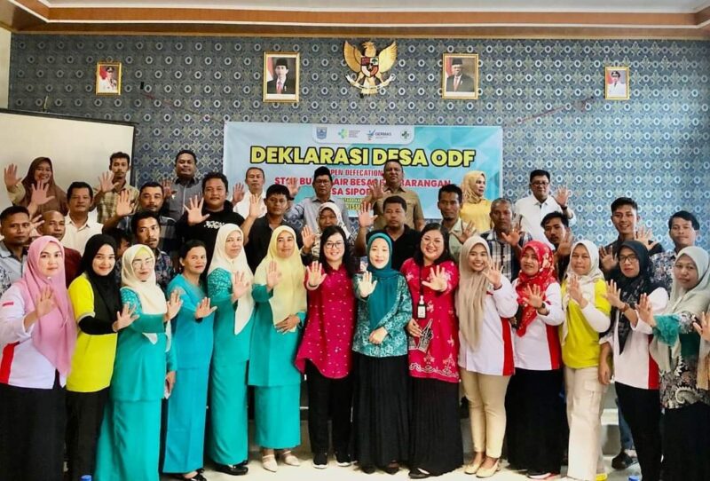 Desa Sipora Jaya, Kepulauan Mentawai deklarasi status Open Defecation Free (ODF) atau bebas dari buang air besar sembarangan (BABS). (Foto: Prokopim Pemkab Kepulauan Mentawai)