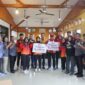 Penjabat Wali Kota Padang Panjang, Sonny Budaya Putra bersama para atlet yang akan berlaga di PON Aceh-Sumut. (Foto: Diskominfo Padang Panjang)