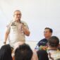 Pj Wali Kota Padang Andree Algamar menyambut kunjungan Ombudsman RI di Kantor Lurah Teluk Kabung Tengah, Kecamatan Bungus Teluk Kabung. (Foto: Prokopim Padang)
