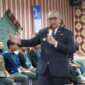 Pj Wali Kota Padang Andree Algamar memotivasi para Ketua OSIS SMA sederajat dari 23 provinsi di Indonesia. (Foto: Prokopim Padang)