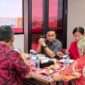 Mantan Gubernur DKI Jakarta Anies Baswedan dalam pertemuan di Kantor DPD PDIP Jakarta, Sabtu (24/8/2024). (Foto: ANTARA/HO-DPD PDIP Jakarta/aa)