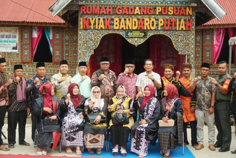 KAN Lubuk Malako, Kecamatan Sangir Jujuan mewakili Kabupaten Solsel dalam Penilaian KAN Terbaik Tingkat Sumbar 2024, Kamis (15/8/2024). (Foto: Humas Pemkab Solsel)