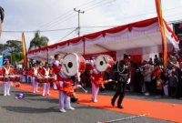Penampilan salah satu marching band memukau para penonton yang hadir. (Foto: Diskominfo Padang Panjang)