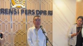 Wakil Ketua DPR Sufmi Dasco Ahmad memberikan keterangan pers. (Foto: IG dpr_ri)