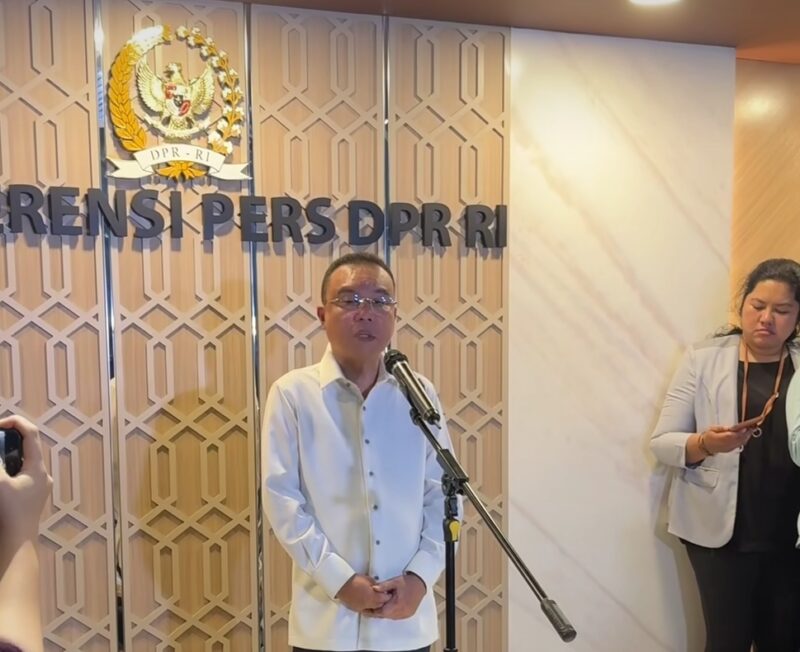 Wakil Ketua DPR Sufmi Dasco Ahmad memberikan keterangan pers. (Foto: IG dpr_ri)