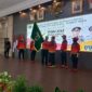 Gubernur Sumbar, Mahyeldi Ansharullah  melepas kontingen PON Sumbar di Auditorium Gubernur Sumbar Minggu (1/9/2024). (Foto: Humas KONI Sumbar)
