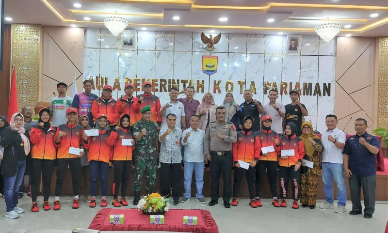Pelepasan atlet Pariaman menuju PON Aceh-Sumut. (Foto: Diskominfo Pariaman)