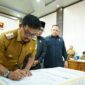 Bupati Solsel Khairunas saat paripurna perubahan APBD 2024. (Foto: Humas dan Protokol Solsel)