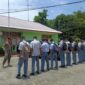 Satpol PP Kota Padang mengamankan sejumlah remaja yang sedang nongkrong di warung kopi. (Foto: Humas Satpol PP Padang)