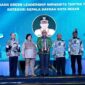Penjabat (Pj) Wali Kota Padang Andree Algamar menerima penghargaan Nirwasita Tantra dari Kementerian LHK. (Foto: Prokopim Padang)