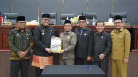 DPRD Kota Padang menyetujui APBD Perubahan Kota Padang Tahun Anggaran 2024. (Foto: Prokopim Padang)