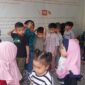 Anak-anak usia dini Ummah Islamic Learner Center Padang saat simulasi bencana gempa. (Foto: Diskominfo Padang)