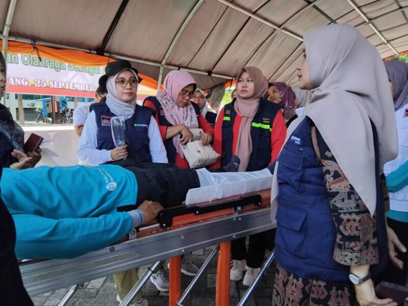 Tenaga kesehatan di Puskesmas mendapatkan edukasi kesiapsiagaan kebencanaan. (Foto: Diskominfo Padang)