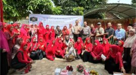 Camat Lubuk Begalung Nofiandi Amir menghadiri milad ke-3 KWT Gurlaw Peduli.