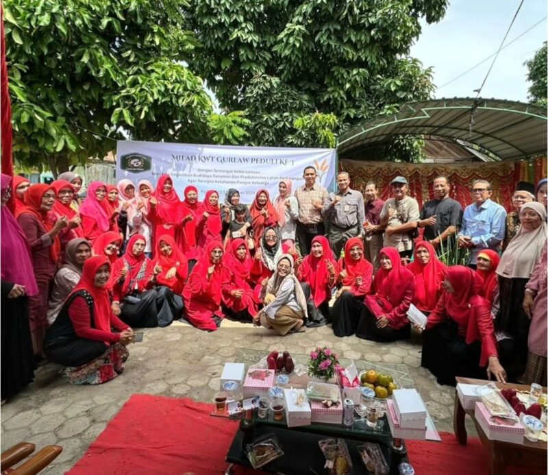 Camat Lubuk Begalung Nofiandi Amir menghadiri milad ke-3 KWT Gurlaw Peduli.