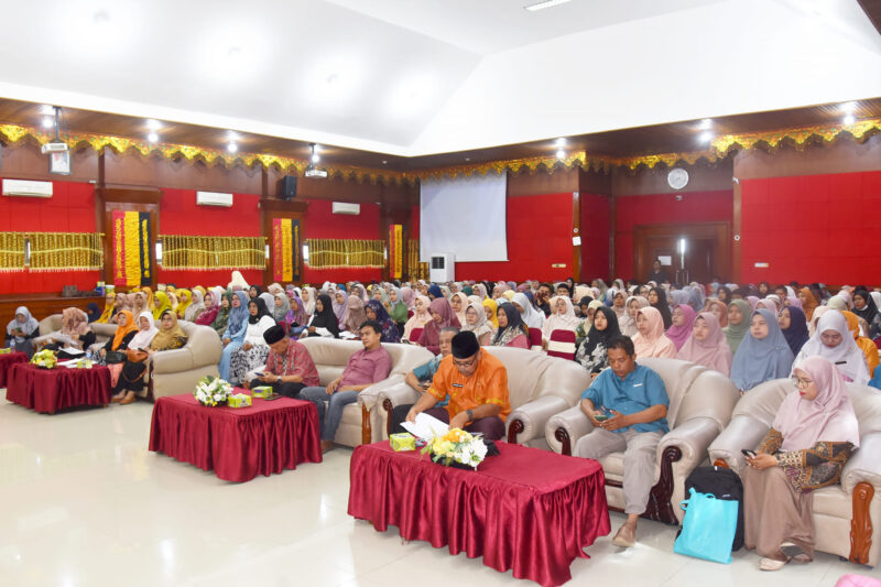Disdikpora Kota Pariaman menggelar Talkshow Peran dan Karya Guru dalam Transformasi Pendidikan. (Foto: Kominfo Kota Pariaman) 