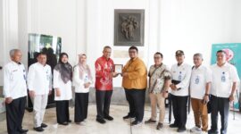 Pjs Bupati Tanah Datar, Arry Yuswandi dan rombongan mengunjungi PT Biofarma di Bandung, Jawa Barat, Rabu (16/10/2024). (Foto: Prokopim Tanah Datar)