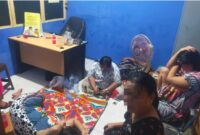 Enam perempuan dari sebuah panti pijat di Kecamatan Koto Tangah diamankan di Mako Satpol PP Padang, Rabu (16/10/2024). (Foto: Humas Satpol PP Padang)