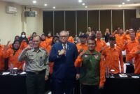 Pj Wako Padang Andree Algamar membuka pelatihan kesiapsiagaan bencana di Hotel HW Kota Padang, Kamis (24/10/2024). (Foto: Diskominfo Padang)