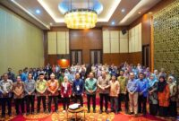 Pj Wali Kota Padang Panjang Sonny Budaya Putra membuka Bimtek Pengelolaan Keuangan Daerah Berbasis SIPD RI, di Hotel Emersia Batusangkar. (Foto: Kominfo Padang Panjang)