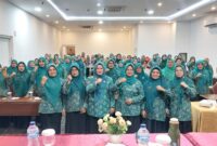TP PKK Kota Padang menggelar bimtek bagi terbaik I dalam Lomba Gerakan PKK dan Kelompok Dasawisma Tahun 2024. (Foto: Diskominfo Padang)