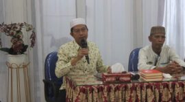 Plt Bupati Pasbar Risnawanto membuka khatam Qur'an Safari Tadarus yang digelar Nagari Lingkuang Aua Baru. (Diskominfo Pasbar)