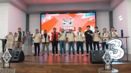 Pj Wali Kota Padang Andree Algamar  membuka turnamen Piala Wali Kota Padang E-sport Series Padang di Youth Centre, Sabtu (26/10/2024). (Foto: Diskominfo Padang)