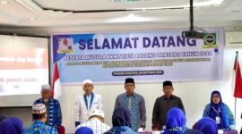Pj Wali Kota Padang Panjang, Sonny Budaya Putra membuka Musda BKMT Padang Panjang, Sabtu (26/10/2024). (Foto: Kominfo Padang Panjang)