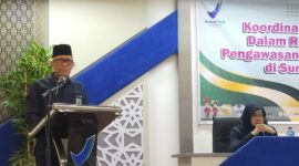 Kepala BBPOM di Padang, Abdul Rahim dalam kegiatan Koordinasi Lintas Sektor Dalam Rangka Evaluasi Pengawasan Obat dan Makanan di Sumbar, di Aula BBPOM Padang, Selasa (29/10/2024). (Foto: Diskominfo Padang)