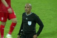 Wasit Ahmed Al-Kaf memimpin laga Bahrain vs Indonesia memicu kontroversi. (Foto: Tangkapan layar YouTube)