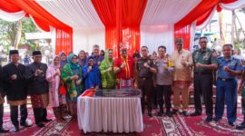 Pj Wali Kota Padang Andree Algamar meresmikan Gedung Achirul Yahya, Senin (28/10/2024). (Foto: Prokopim Padang)