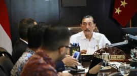 Ketua Dewan Ekonomi Nasional Luhut Binsar Pandjaitan dilantik sebagai Penasihat Khusus Presiden Urusan Digitalisasi dan Teknologi Pemerintahan. (Foto: Instagram @luhut.pandjaitan)