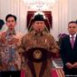 Presiden Prabowo Subianto mengumumkan nama-nama menteri Kabinet Merah Putih di Istana Kepresidenan Jakarta, Minggu (20/10/2024). (Tangkapan layar YouTube Sekretariat Presiden)