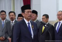 Luhut Binsar Pandjaitan dilantik sebagai Ketua Dewan Ekonomi Nasional oleh Presiden Prabowo Subianto di Istana Negara, Jakarta, Senin (21/10/2024). (Tangkapan Layar Youtube Sekretariat Presiden)