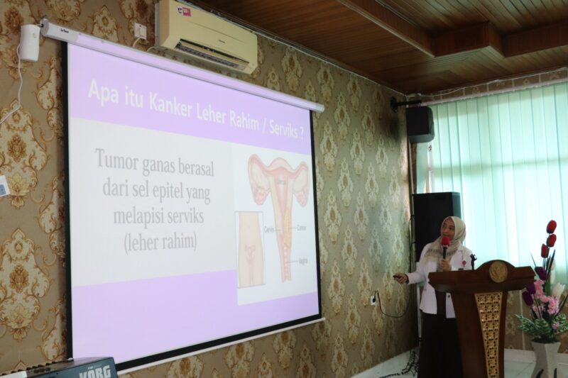 Penyuluhan kesehatan oleh dosen Patologi Anatomi Unbrah Dr. dr. Anandia Putriyuni Sp.PA.