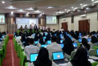 Para CPNS Kota Padang mengikuti ujian Seleksi Kompetensi Dasar (SKD) di Universitas Muhammadiyah Sumatera Barat, Rabu (6/11/2024). (Foto: Diskominfo Padang)