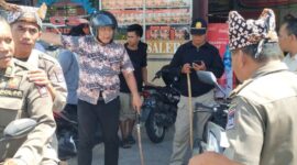 Tim gabungan melakukan patroli gabungan untuk mengantisipasi tawuran di wilayah Kecamatan Lubuk Begalung, Jumat (8/11/2024). (Foto: Ist)