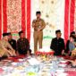 Asisten I Setdako Padang Edi Hasymi menyampaikan sambutan saat FGD di Kelurahan Teluk Kabung, Kecamatan Bungus Teluk Kabung. (Foto: FB Diskominfo Padang)