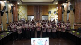 Pj Wali Kota Padang Andree Algamar membuka sosialisasi pengawasan obat dan makanan bagi anggota Kwarcab 09 Gerakan Pramuka Kota Padang. (Foto: Diskominfo Padang)