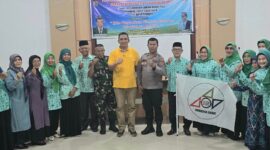 Camat Lubeg Andi Amir bersama pengurus PPI Lubeg usai pengukuhan. (Foto: Ist)