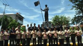 Peresmian monumen Garuda Pramuka di Jalan Ratulangi, Padang. (Foto: Prokopim Padang)