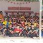 Asisten I Setdako Padang Edi Hasymi, Kepala Kesbangpol Padang Tarmizi Ismail dan lainnya bersama para pelajar usai membuka Kemah Bhakti Bhinneka Tunggal Ika di Tiger Camp Lubuk Minturun, Selasa (12/11/2024).