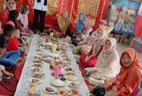 Lurah Gurun Laweh Nan XX Vebrinanda memberikan arahan pada kegiatan P5 di PAUD Gurun Saiyo, Rabu (13/11/2024). (Foto: Ist)