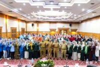 Pembukaan Sosialisasi Arah Kebijakan Pilar-pilar Sosial Tahun 2024 di Rocky Plaza Hotel. (Foto: FB Diskominfo Padang)