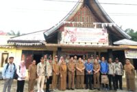 Belasan lurah dari Kecamatan Koto Tangah melakukan kunjungan kerja ke Nagari Sungai Duo, Kecamatan Sitiung, Kabupaten Dharmasraya. (Foto: FB Diskominfo Padang)