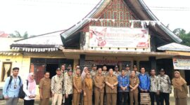 Belasan lurah dari Kecamatan Koto Tangah melakukan kunjungan kerja ke Nagari Sungai Duo, Kecamatan Sitiung, Kabupaten Dharmasraya. (Foto: FB Diskominfo Padang)
