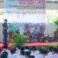 Pj Wali Kota Padang Andree Algamar menjadi keynote speaker dalam Talk Show Generasi Muda Pecinta Lingkungan di SMAN 1 Padang, Senin (11/11/2024). (Foto: Prokopim Padang)