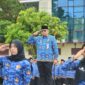 Pj Wali Kota Padang Andree Algamar menjadi pembina upacara HUT Ke-53 Korpri Tingkat Kota Padang. (Foto: Prokopim Padang)