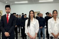 Kevin Diks, Estella Raquel Loupattij, dan Noa Johanna Christina Cornelia Leatomu resmi menjadi WNI. (Foto: Dok. Biro Humas, Hukum, dan Kerja Sama)